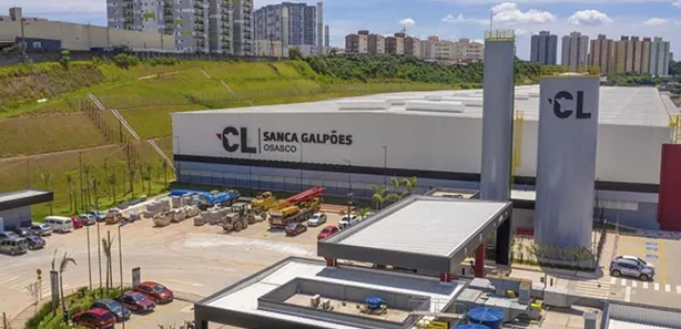 Galpão / Depósito / Armazém para alugar, 2790m² no Padroeira, Osasco