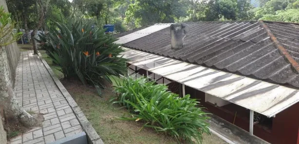 Fazenda / Sítio / Chácara com 4 Quartos à venda, 259m² no Chácaras Lidia, Embu das Artes