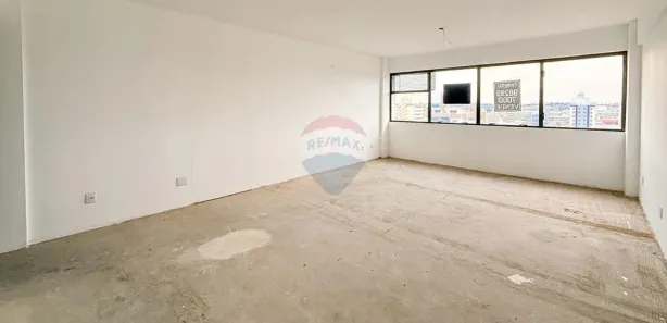 Conjunto Comercial / Sala à venda, 45m² no Centro, Canoas
