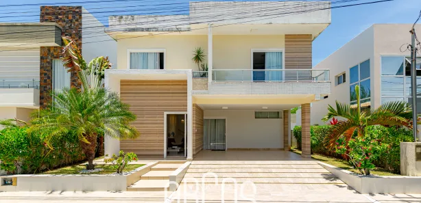 Sobrado com 4 Quartos à venda, 283m² no Robalo, Aracaju
