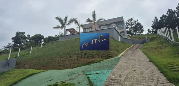 Fazenda / Sítio / Chácara com 3 Quartos à venda, 160m² no Igaratá, Igaratá