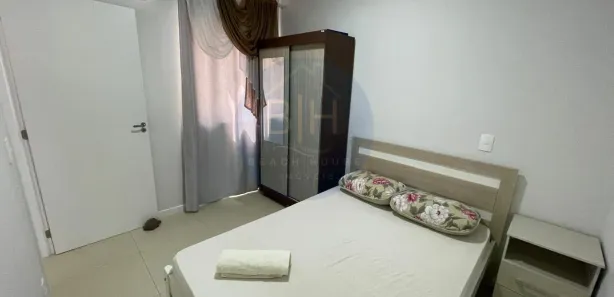 Apartamento com 3 Quartos para alugar, 78m² no Itacolomi, Balneário Piçarras
