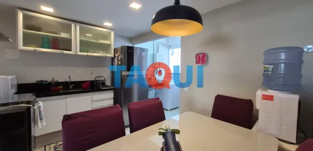 Apartamento com 3 Quartos para alugar, 112m² no Centro, Cabo Frio