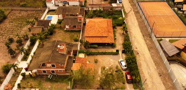 Fazenda / Sítio / Chácara com 3 Quartos para venda ou aluguel, 260m² no Santana, Gravatá