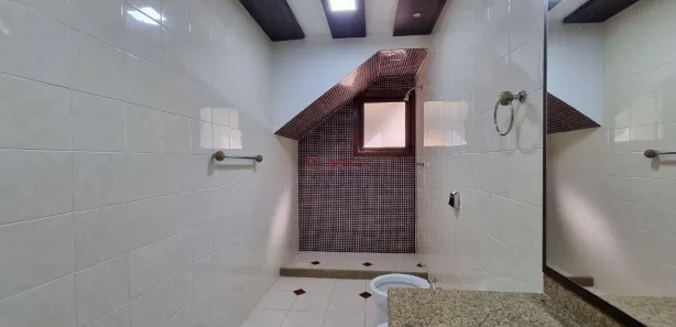 Casa de Condomínio com 5 Quartos para venda ou aluguel, 258m² no Parque do Imbui, Teresópolis