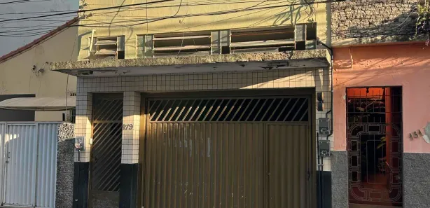 Loja / Salão / Ponto Comercial para alugar, 195m² no Centro, Campos dos Goytacazes
