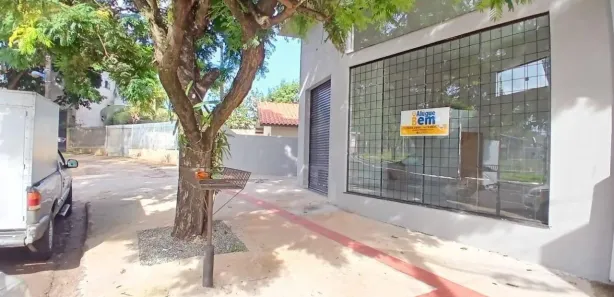 Conjunto Comercial / Sala para alugar, 85m² no Cj Res. Parigot de Souza, Maringá