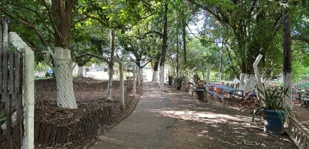 Fazenda / Sítio / Chácara com 4 Quartos à venda, 147m² no Vila Sedenho, Araraquara
