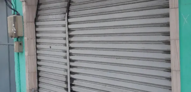 Loja / Salão / Ponto Comercial para alugar, 55m² no Covanca, São Gonçalo