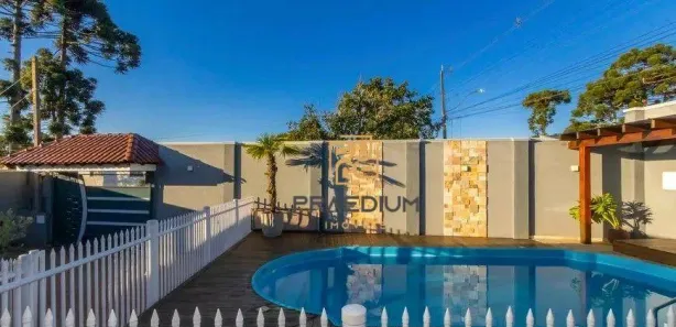 Sobrado com 4 Quartos à venda, 364m² no Vila Juliana, Piraquara