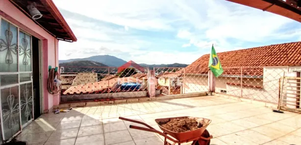 Casa com 2 Quartos à venda, 200m² no Caeté, Caeté