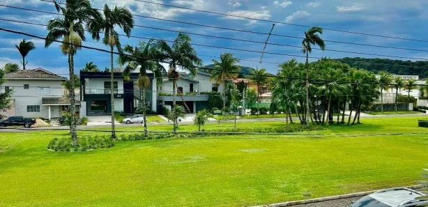 Casa de Condomínio com 5 Quartos para venda ou aluguel, 400m² no Jardim Acapulco, Guarujá