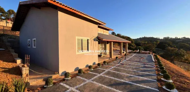 Fazenda / Sítio / Chácara com 3 Quartos à venda, 1000m² no , Mairinque