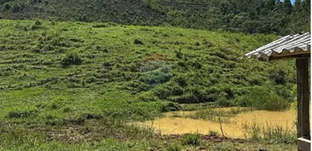 Fazenda / Sítio / Chácara à venda, 60m² no , Rio Bonito