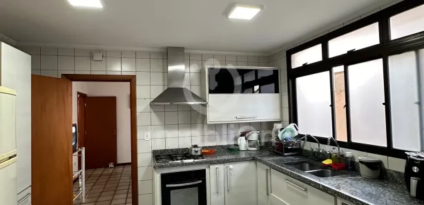 Casa de Condomínio com 3 Quartos para alugar, 310m² no Alphaville, Santana de Parnaíba