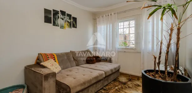Sobrado com 3 Quartos à venda, 112m² no Uvaranas, Ponta Grossa