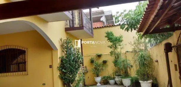 Casa com 4 Quartos à venda, 256m² no Parque Paraíso, Itapecerica da Serra