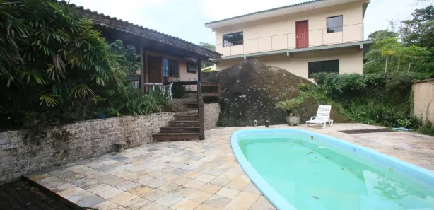 Casa de Condomínio com 2 Quartos à venda, 717m² no Limoeiro, Guapimirim