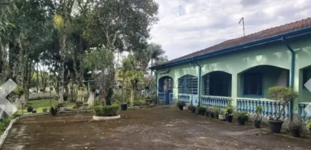Fazenda / Sítio / Chácara com 4 Quartos para alugar, 373m² no Chácaras Rurais Guararema, Jacareí