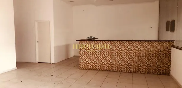 Prédio Inteiro para alugar, 800m² no Centro, Mogi das Cruzes