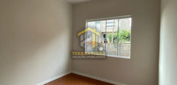 Casa com 2 Quartos para alugar, 10m² no Parque Limeira Área III, Telêmaco Borba