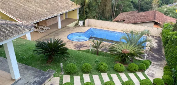 Casa de Condomínio com 3 Quartos para alugar, 420m² no Loteamento Chacaras Embu-Guacu, Embu-Guaçu