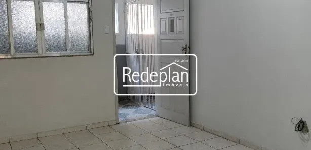 Apartamento com 3 Quartos para alugar, 75m² no Centro, Barra Mansa