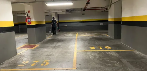 Garagem à venda, 10m² no Rebouças, Curitiba
