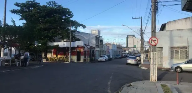 Prédio Inteiro à venda, 254m² no São José, Aracaju