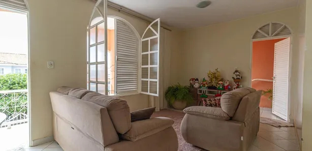 Casa com 4 Quartos à venda, 300m² no Taguatinga Sul, Brasília