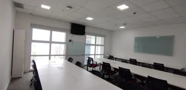 Conjunto Comercial / Sala com 1 Quarto para alugar, 135m² no Vila São Francisco (Zona Sul), São Paulo