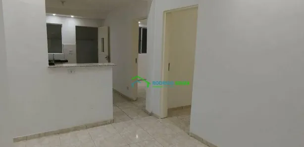 Casa com 2 Quartos para alugar, 55m² no Vila Dirce, Carapicuíba