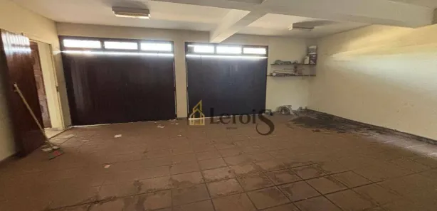 Sobrado com 3 Quartos à venda, 411m² no Brasil, Itu