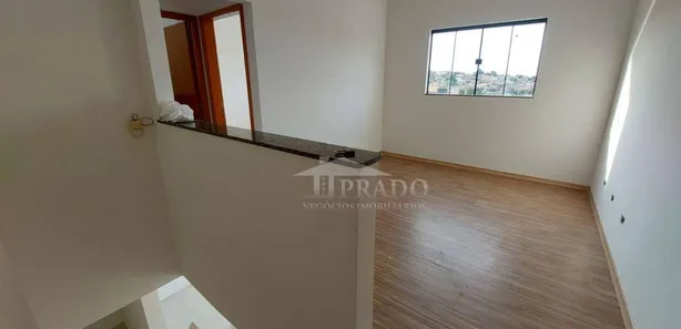 Sobrado com 3 Quartos à venda, 88m² no Centro, Ibiporã