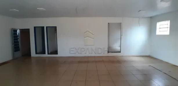 Conjunto Comercial / Sala com 2 Quartos para alugar, 156m² no São João, Sertãozinho