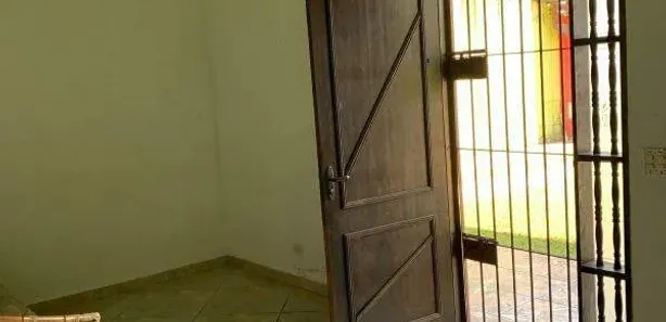 Sobrado com 8 Quartos para alugar, 290m² no Balneario Gaivotas, Itanhaém