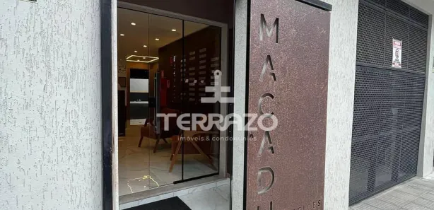 Conjunto Comercial / Sala para venda ou aluguel, 20m² no Aterrado, Volta Redonda