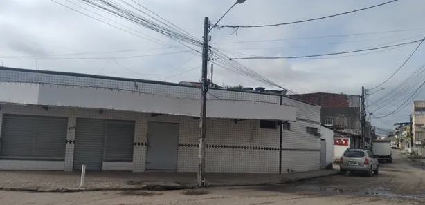 Loja / Salão / Ponto Comercial à venda, 266m² no Cajueiro Seco, Jaboatão dos Guararapes
