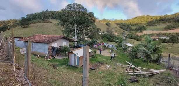 Fazenda / Sítio / Chácara com 2 Quartos à venda, 3000m² no , Águas Mornas