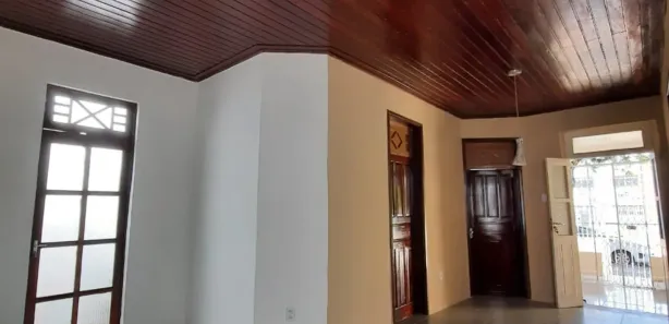 Casa com 4 Quartos para alugar, 182m² no São José, Aracaju