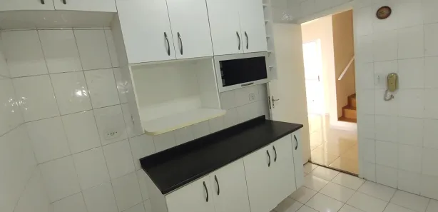Casa de Condomínio com 2 Quartos para alugar, 115m² no Granja Viana, Cotia