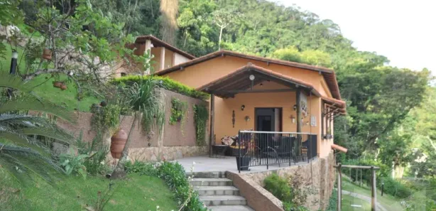 Casa de Condomínio com 4 Quartos à venda, 255m² no , Areal
