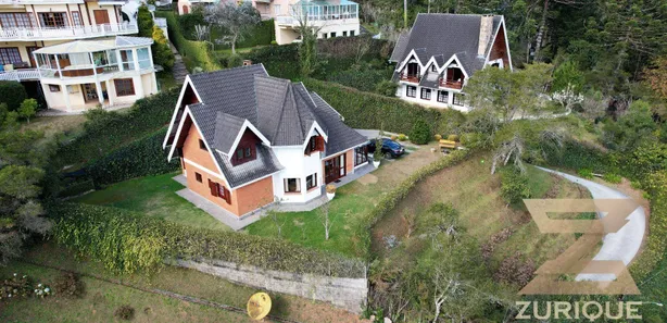 Casa de Condomínio com 4 Quartos à venda, 204m² no Lot Valeu Noiva, Campos do Jordão