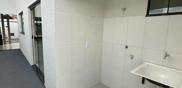 Casa com 2 Quartos à venda, 85m² no Setor Sol Dourado, Trindade