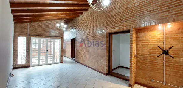 Casa de Condomínio com 3 Quartos para venda ou aluguel, 157m² no Parque Fehr, São Carlos