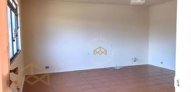 Fazenda / Sítio / Chácara com 5 Quartos à venda, 600m² no Jardim Porangaba, Águas de São Pedro