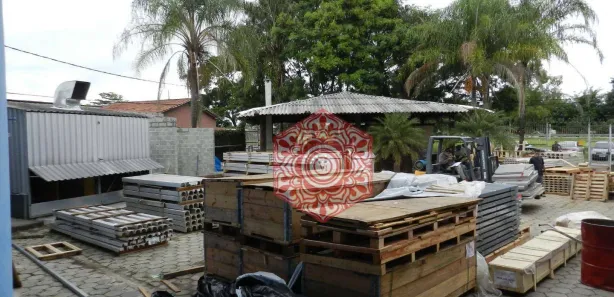 Galpão / Depósito / Armazém para venda ou aluguel, 1767m² no Parque das Rodovias, Lorena