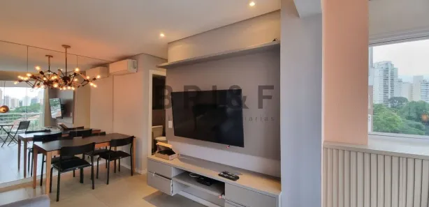 Apartamento com 2 Quartos para alugar, 50m² no Santo Amaro, São Paulo