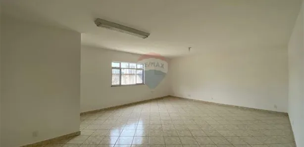 Loja / Salão / Ponto Comercial à venda, 45m² no Centro, Juiz de Fora