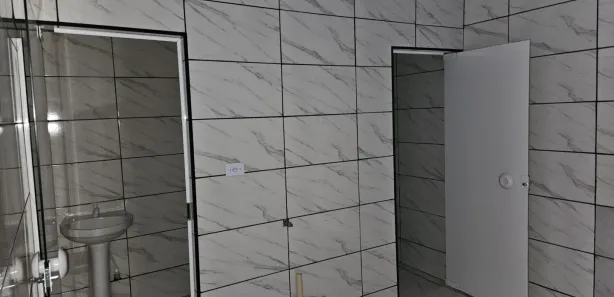 Loja / Salão / Ponto Comercial para alugar, 60m² no Jardim Diamantina, Apucarana